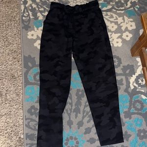 Lululemon joggers